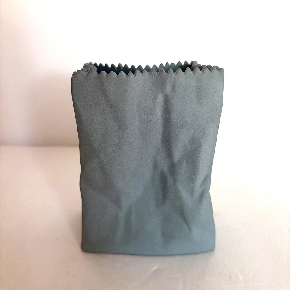 Rosenthal Grey Paper Bag Vase Tutenvase Tapio Wirkkala Design Germany 4.25